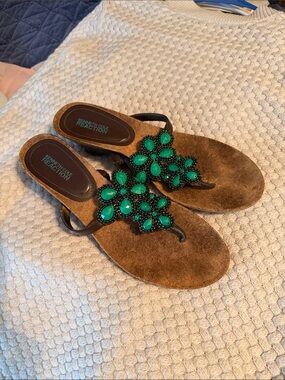 Kenneth Cole Reaction Brown Sandals with Green Gem Flower Accent